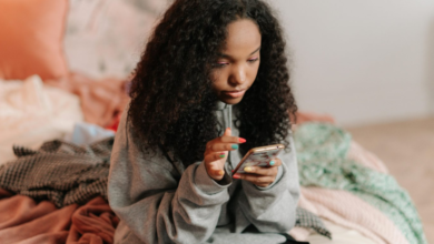 The Digital Double-Edged Sword: Understanding Social Media's Impact on Teen Mental Health